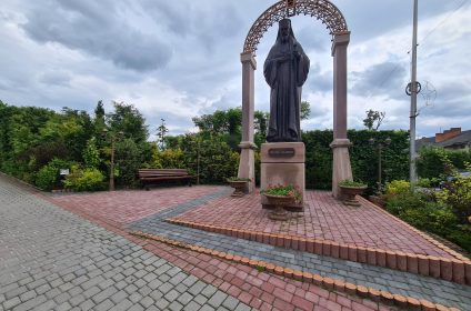 Пам’ятник патріарху Йосифу Сліпому