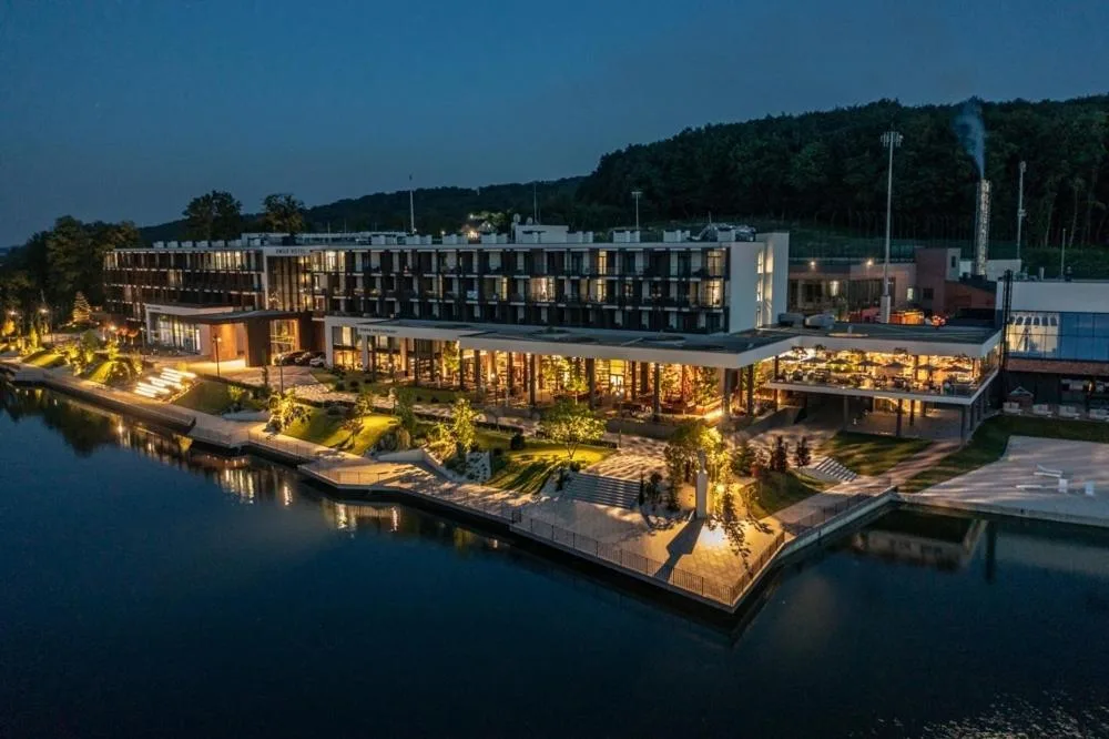 Emily Resort