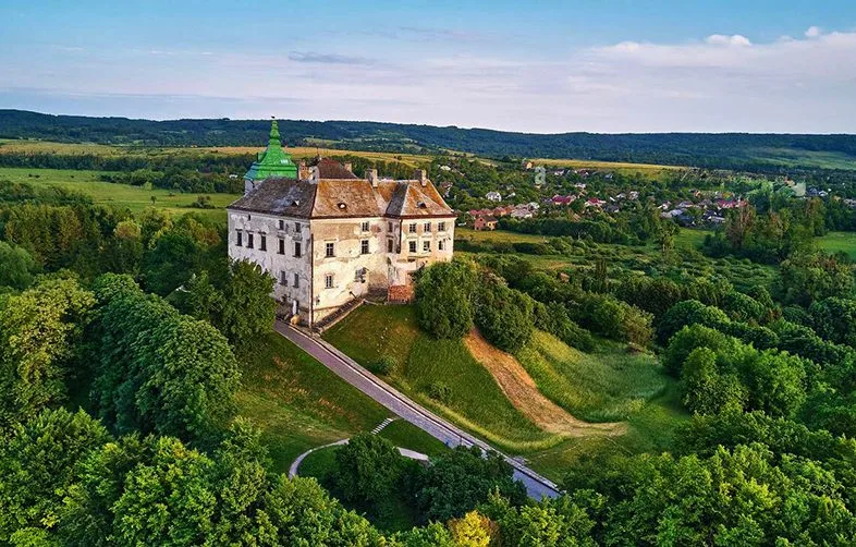 Олеський Замок