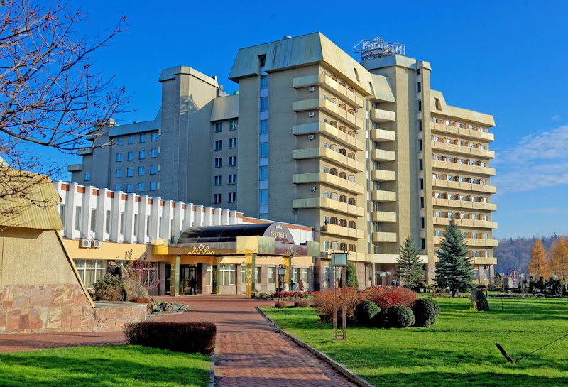 Санаторій Карпати Трускавець