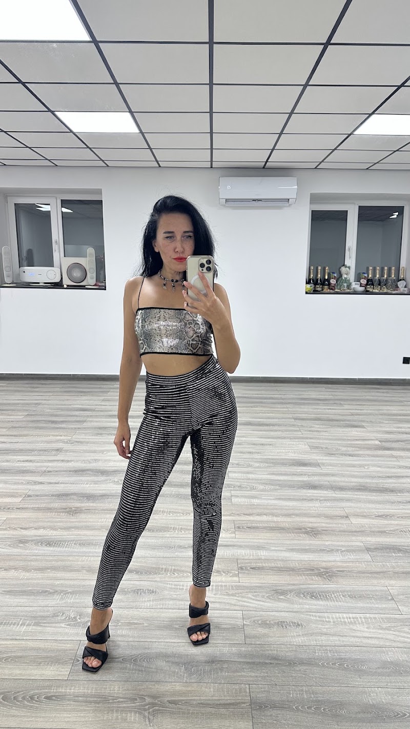Танцювальний простір «DIVA» Трускавець