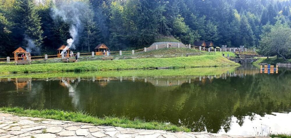 Форелево-осетрове господарство «Опака»